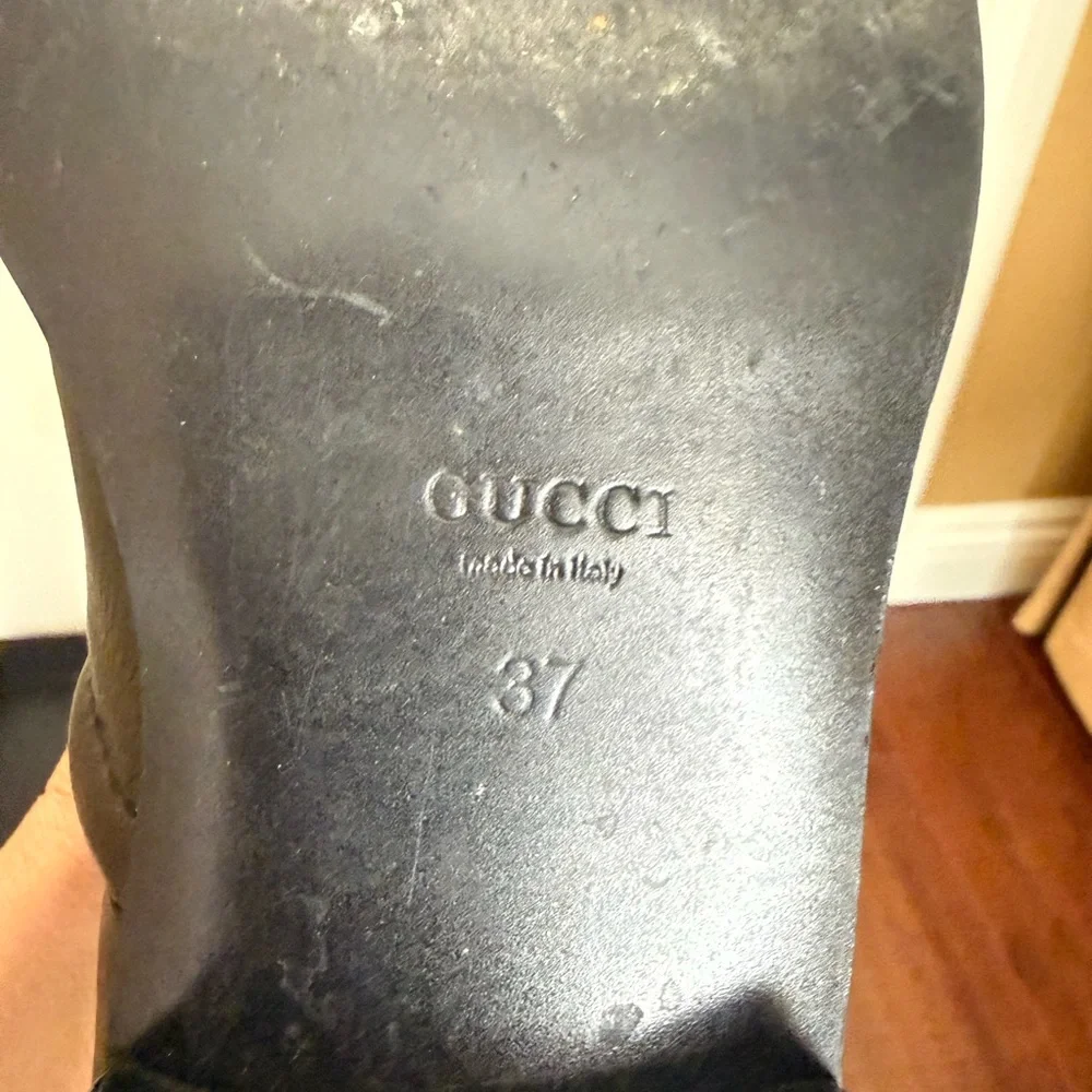 Gucci Black Leather Knee-High Riding Boots with Gold Hardware - Picture 10 of 10